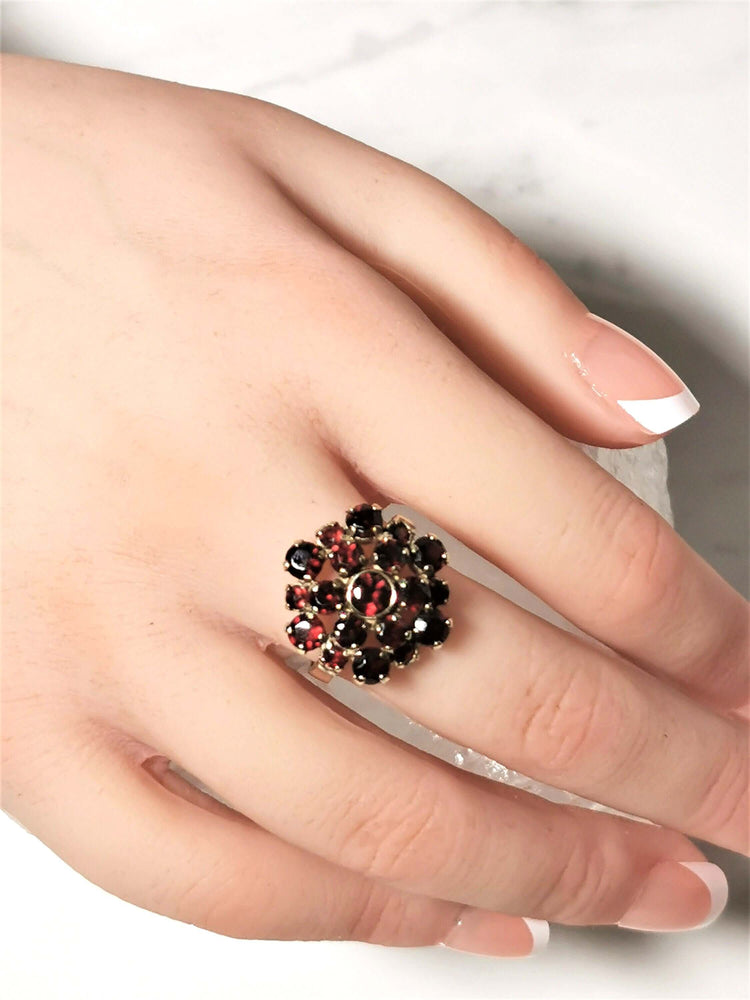 Antik & Vintage Broschen & Ringe
