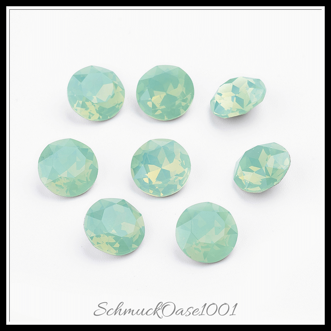 K9 glasrhinestone cabochons – klasse a – facettiert – flachrund – farbig – 10mm – 24 stück, aus farbig in der farbe k9 glasrhinestone, klasse a, facettiert, flachrund und größe 10x5 mm, 24 stk.