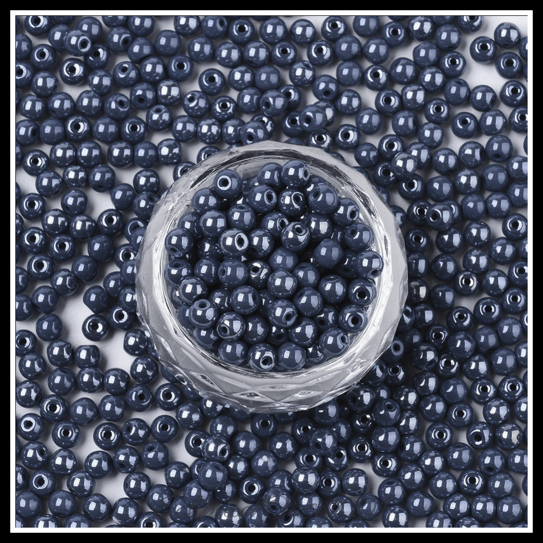 Undurchsichtige glasperlen – runde – dark khaki – glänzend – 40g, aus dark khaki in der farbe glas, undurchsichtig, glänzend, rund und größe 4x3 mm, loch: 1 mm; 40 gramm