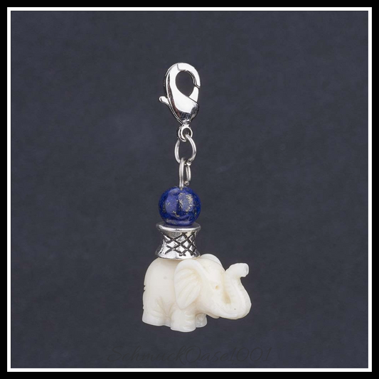 Natürliche lapis lazuli hängende dekorationen, elefant, 2 stk. in den farben lapis lazuli, harzperlen, messing