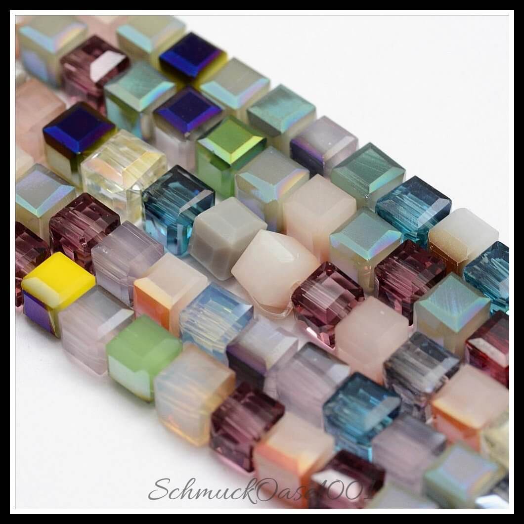 Galvanisierte glasperlenstränge – würfel / 6–7 mm / 1 strang, aus glas / würfel, facettiert, galvanisiert in der farbe mix und größe 6–7 mm, loch: 1 mm, ca. 70 stück / 15.94" / 1 strang, ausdrucksstark und ideal für auffällige designs