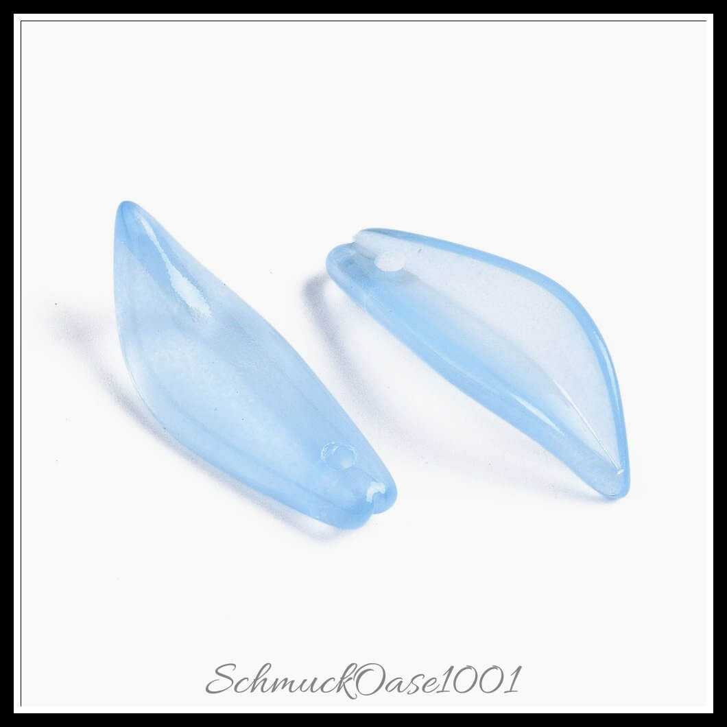 Transparente glasanhänger – blatt / 21.5x8x5 mm / 20 stück, aus glas / transparent, blatt in der farbe mischfarbe und größe 21.5x8x5 mm, loch: 1.2 mm / 20 st.