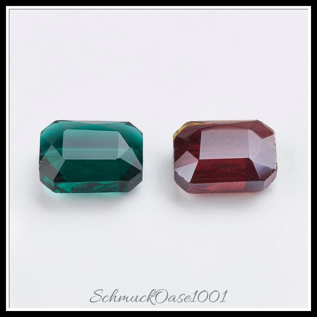 Elektroplattierte glasperlen – rechteck / 18x13x6 mm / 22 stück, aus glas / elektroplattiert, rechteck, facettiert in der farbe mix und größe 18x13x6 mm, loch: 1 mm / 22 st., ausdrucksstark und ideal für auffällige designs