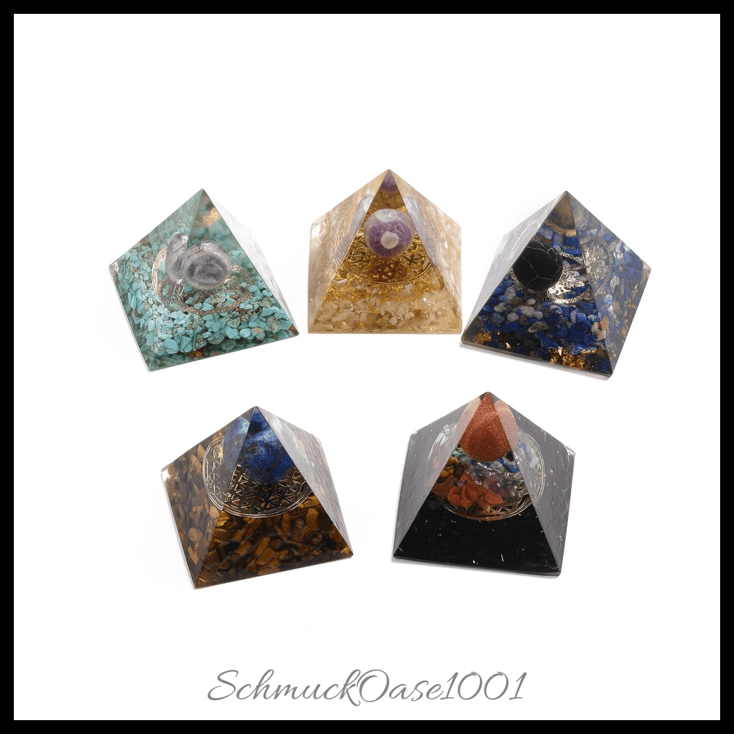 Orgonit pyramide mit natürlichen edelsteinen und metall – verschiedene varianten verfügbar (1 stk.), in der farbe auswahl