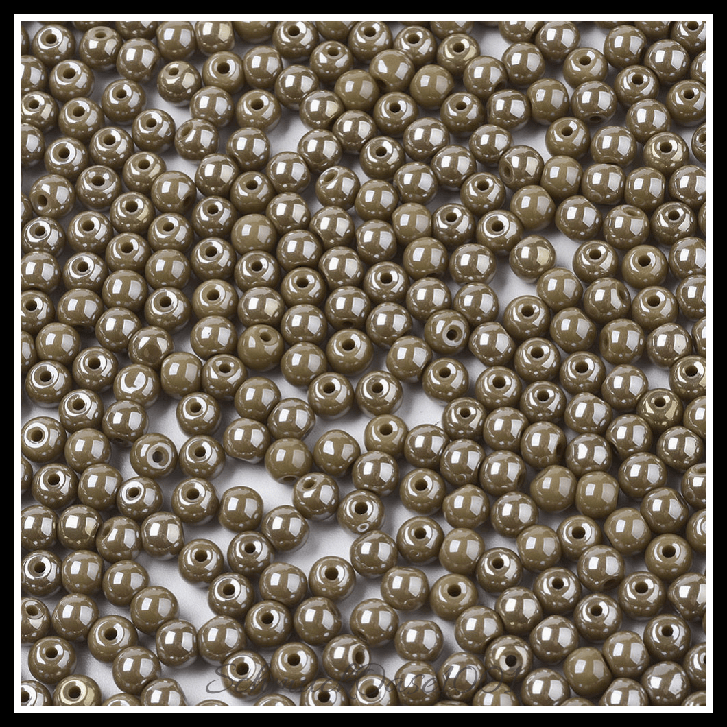 Undurchsichtige glasperlen – runde – dark khaki – glänzend – 40g, aus dark khaki in der farbe glas, undurchsichtig, glänzend, rund und größe 4x3 mm, loch: 1 mm; 40 gramm