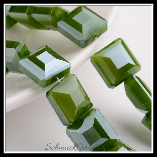 Opaque glasperlenstränge – quadrat / 13x13x8 mm / 1 strang, in der farbe olive drab, ausdrucksstark und ideal für auffällige designs