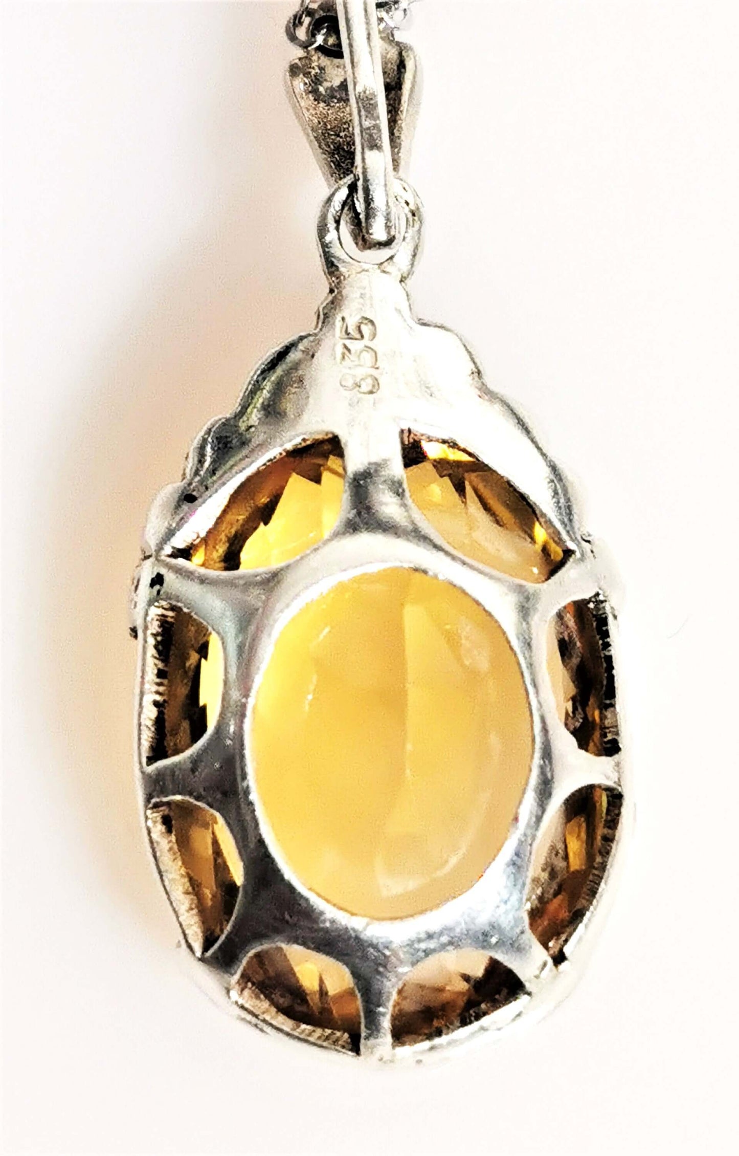 Citrin-anhänger im jugendstil – eleganz aus 835er silber und goldenem glanz, zusätzliches detailbild
