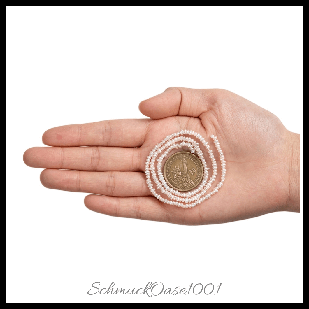 Natürliche süßwasserperlen strang – kartoffelform, beige, 2.5x2 mm (1 strang), aus kultivierte süßwasserperlen / kartoffelförmig in der farbe beige und größe 2.5x2 mm, bohrung: 0.5 mm, ca. 210–220 stk. / strang, 15.7 zoll