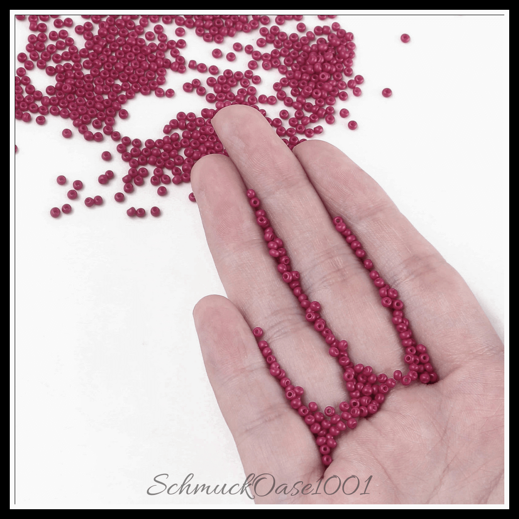 Fgb 11/0 backfarbe glasperlen – runde – cerise – klasse aa – 40g, aus cerise in der farbe glas, backfarbe, klasse aa, rund und größe 11/0  2.3x1.5 mm, loch: 1 mm; 40 gramm