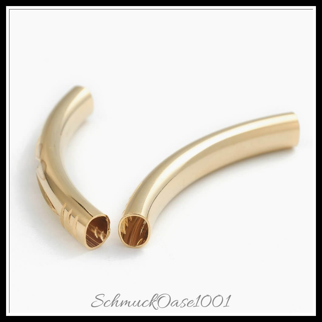 Messingrohrperlen – hohlrohr mit schmetterling / 39x5.5x4 mm / 4 stück, aus messing / hohl, schmetterling, 24k vergoldet in der farbe gold und größe 39x5.5x4 mm, loch: 4.5x3.5 mm / 4 st.