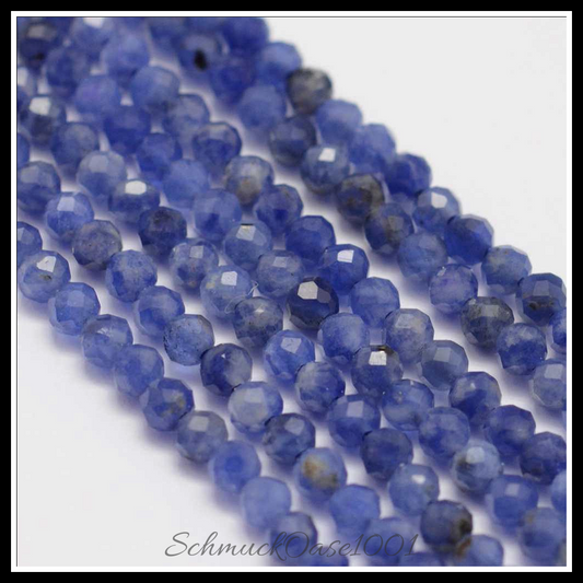 Natürliche sodalith perlen – facettiert, rund, 2 mm, 2 stränge in den farben natur sodalith, facettiert, rund, klasse a, ausdrucksstark und ideal für auffällige designs