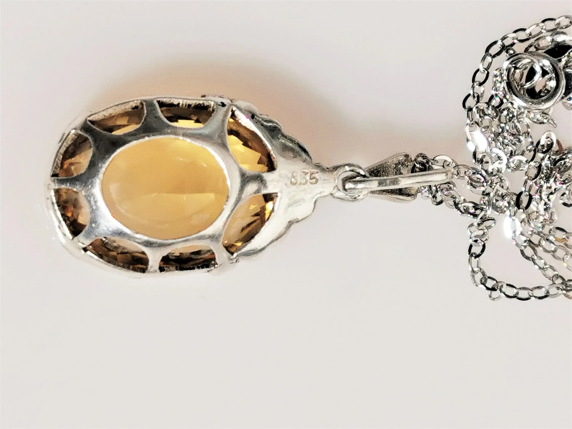 Citrin-anhänger im jugendstil – eleganz aus 835er silber und goldenem glanz, zusätzliches detailbild