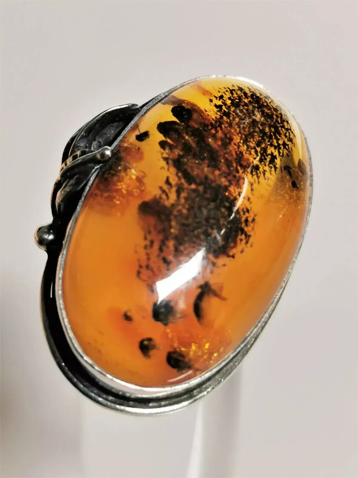 Beachtlicher vintage bernstein-ring aus 925 sterling silber, meisterarbeit um 1930, zusätzliches detailbild