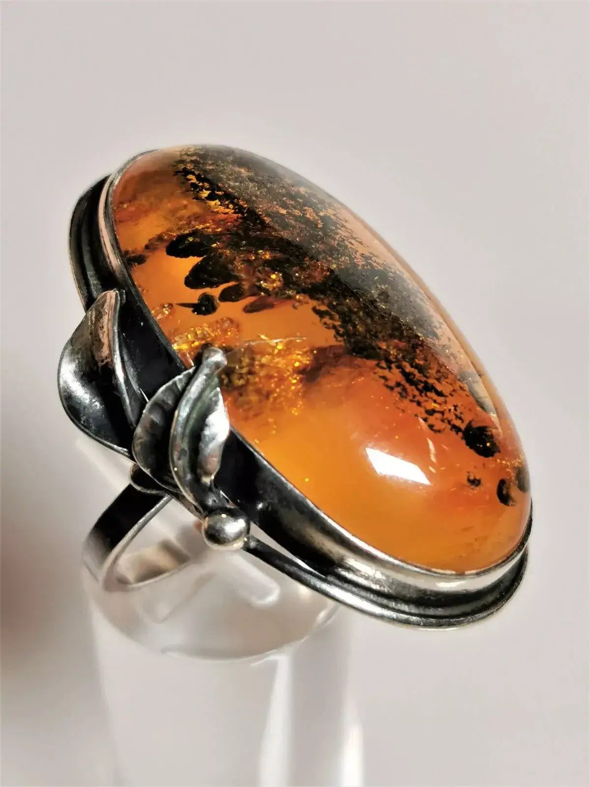 Beachtlicher vintage bernstein-ring aus 925 sterling silber, meisterarbeit um 1930, zusätzliches detailbild
